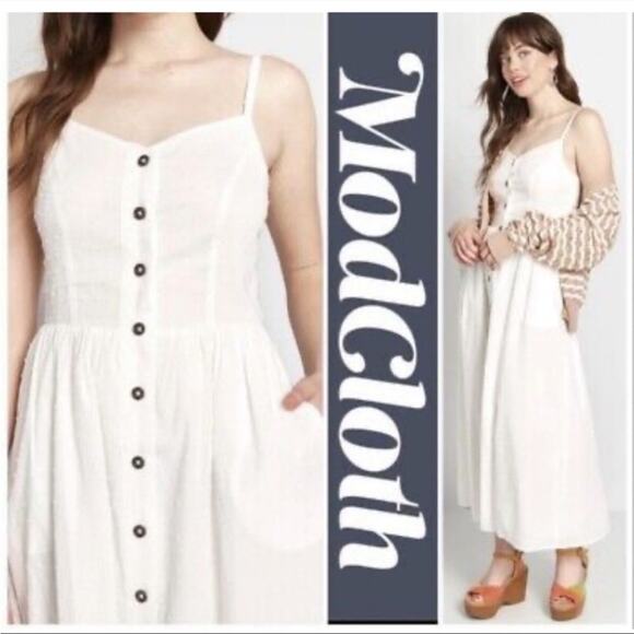ModCloth Quite Clearly Charismatic white Swiss dot button front midi dress 12 - Picture 3 of 10
